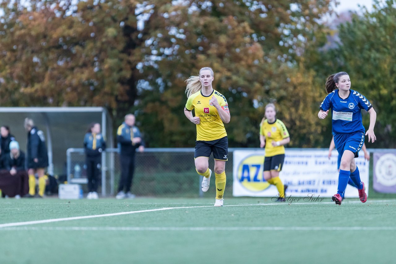 Bild 328 - F SSC Hagen Ahrensburg - SV Frisia 03 Risum-Lindholm : Ergebnis: 2:0